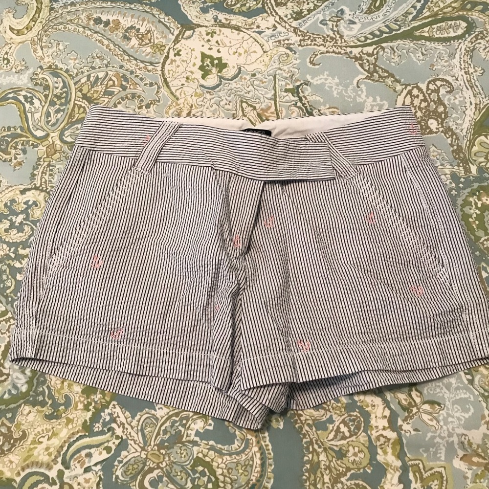 City Fit Shorts